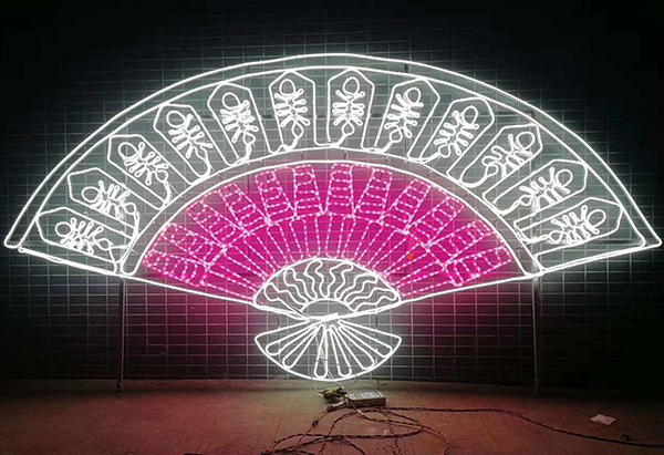 折扇造型灯.png
