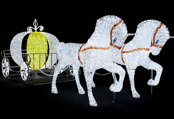双马拉车造型灯.png
